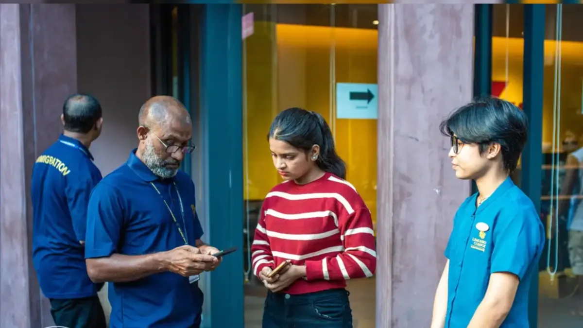 ގަވާއިދާ ހިލާފަށް އުޅޭ ބިދޭސީން ހޯދުމަށް އިމިގްރޭޝަން އޮފިސަރުން މާލޭ ސަރަހައްދުގައި ހާއްސަ ރޭޑް އޮޕަރޭޝަނެއް ކުރިއަށް ގެންގަނީ