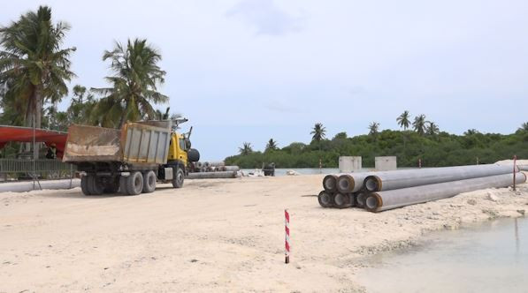 މަޑަވެއްޔާއި ހޯނޑެއްދޫ ގުޅާލުމުގެ މަސައްކަތް ކުރިއަށްދަނީ