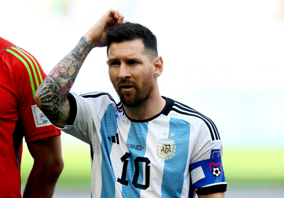 އާޖެންޓީނާ އަދި ސައޫދީ އަރަބިއްޔާ ކުޅުނު މެޗުގެ ތެރެއިން، އާޖެންޓީނާގެ ކެޕްޓަން މެސީ: ފޮޓޯ - ރޮއިޓާސް 