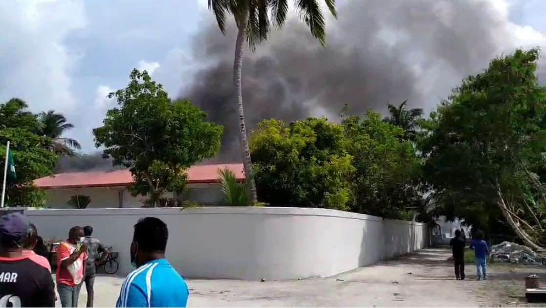 ތ ވޭމަންޑޫ އިންޖީނު ގޭގައި އަލިފާނުގެ ޙާދިސާއެއް ހިނގާފައި