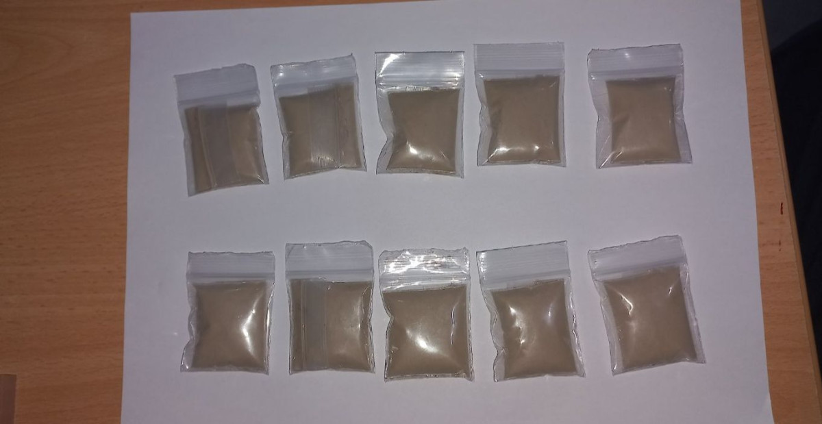 ފުލުހުން އަތުލި މަސްތުވާތަކެތި