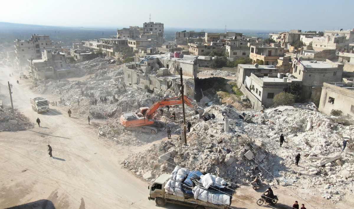 ސީރިއާގެ ހަނގުރާމަވެރިންގެ ބާރުގެ ދަށުގައި އޮންނަ ސަރަހައްދުގައި ވެއްޓިފައި ހުރި އިމާރާތްތައް