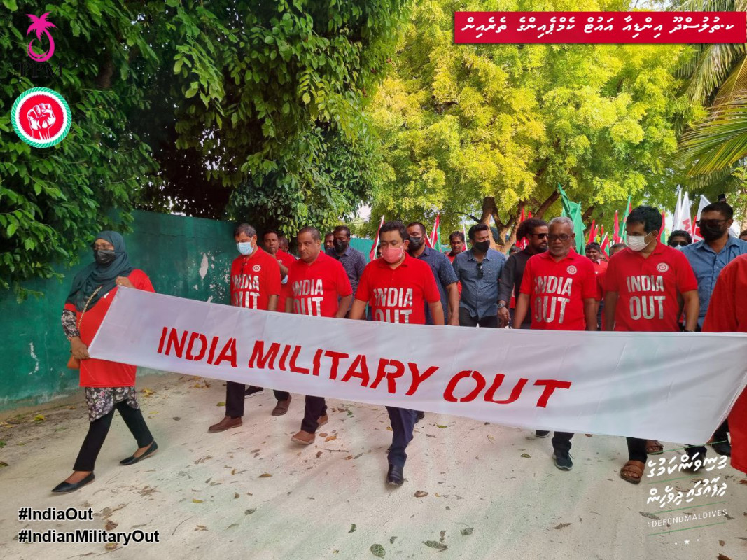 އިދިކޮޅުން ކުރިޔަށް ގެންދާ "އިންޑިޔާ އައުޓް" ކެމްޕެއިންގެ ތެރެއިން