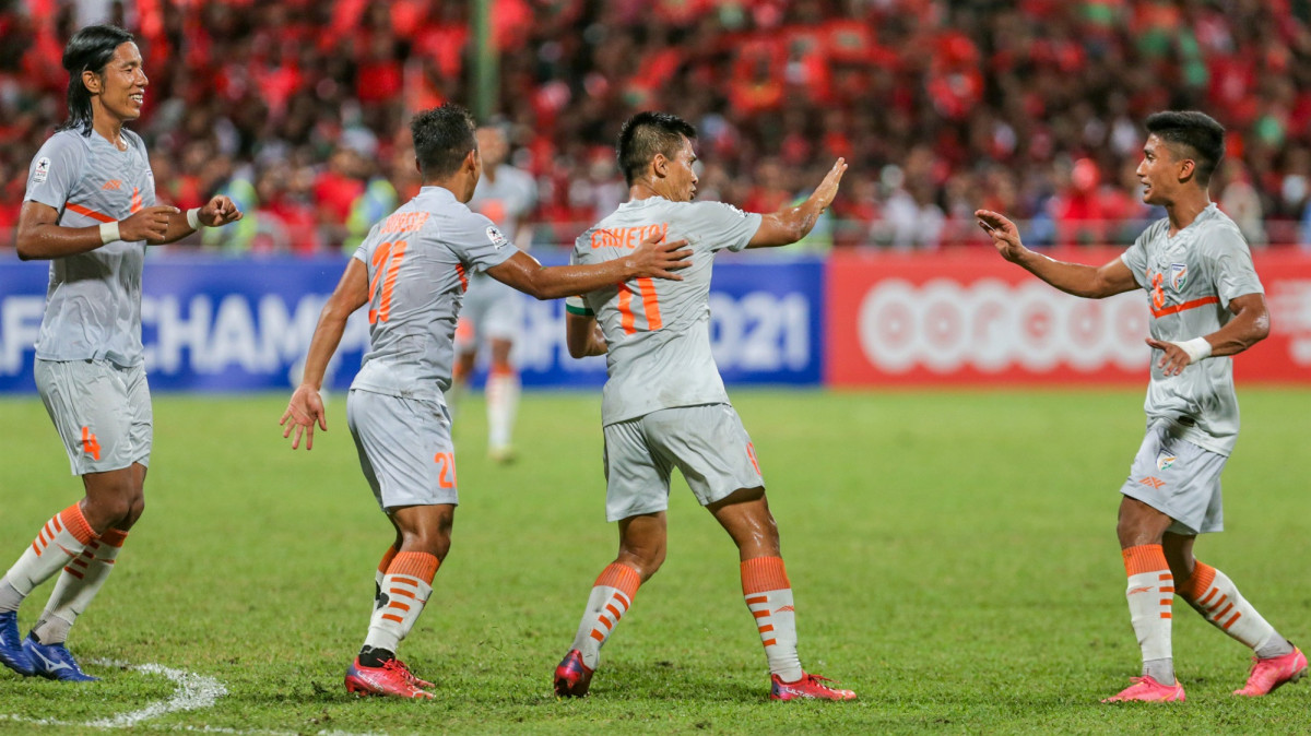 އިންޑިއާ އާއި ރާއްޖެ ބައްދަލުކުރި މެޗުގެ ތެރެއިން - ފޮޓޯ: އިމޭޖަސް.އެމްވީ