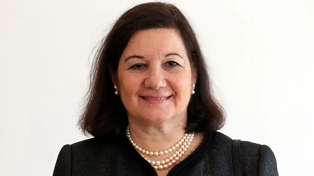 ބްރެޒިލުން އެމެރިކާއަށް ކަނޑައަޅުއްވާފައި ހުންނަވާ މިހާރުގެ ސަފީރު މާރިއާ ލުއީޒާ ރިބޭރޯ ވިއޮއްޓީ