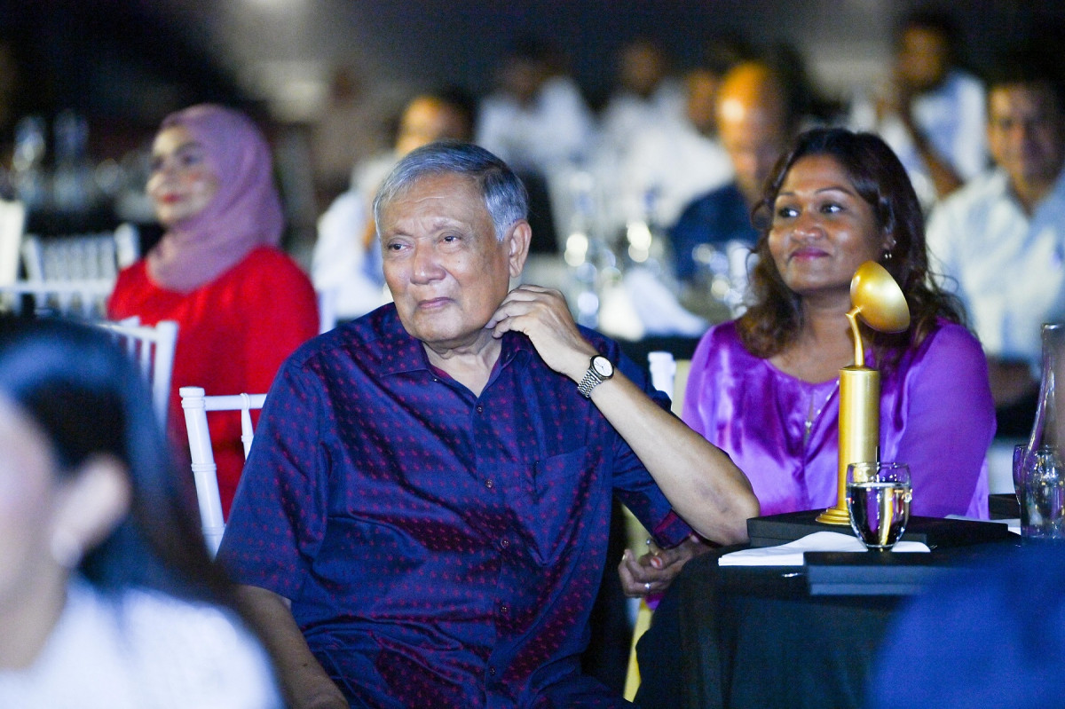 ސަމަރުބްލޫ އިބްރާހިމް މަނިކު