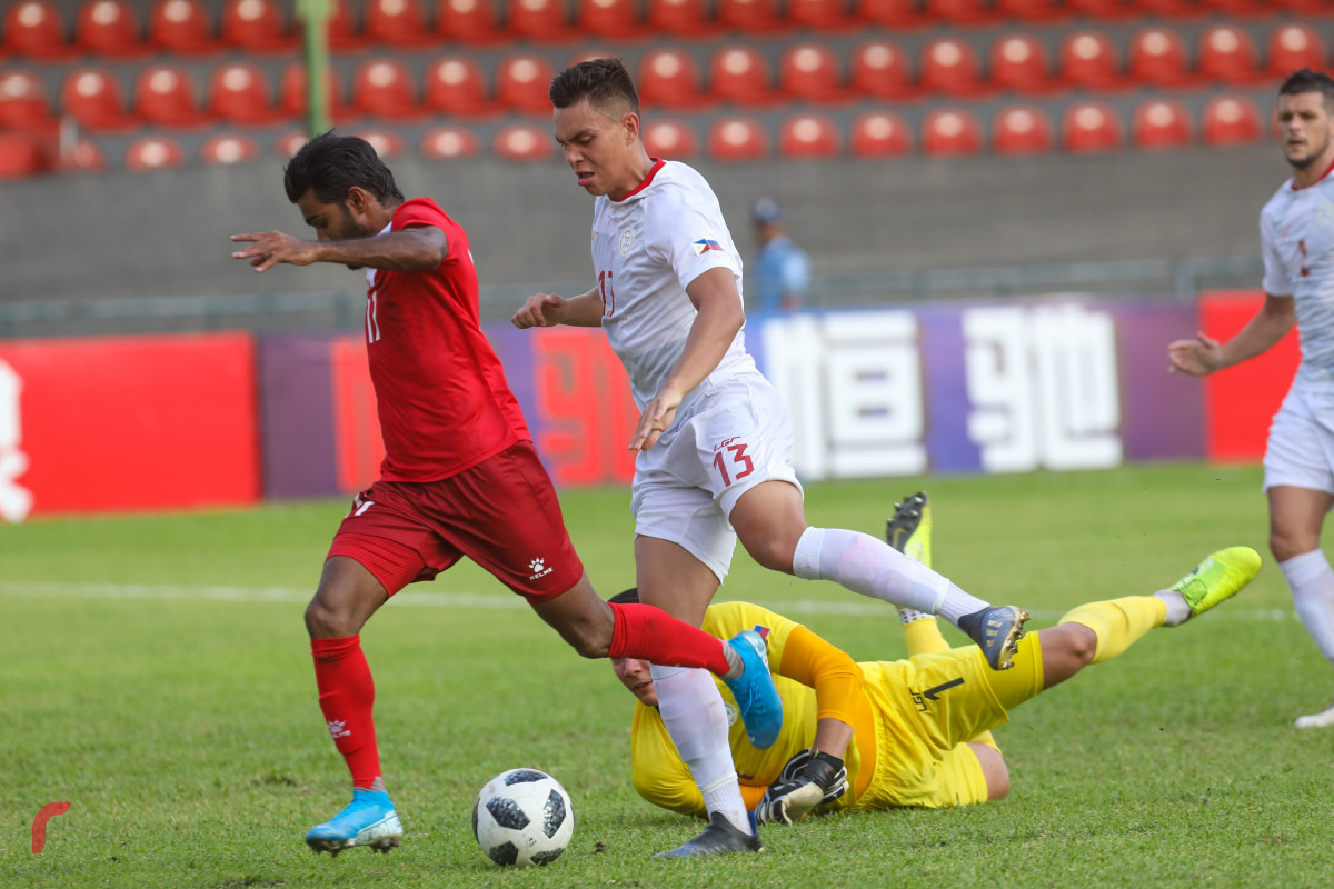 ވޯލްޑްކަޕް ކޮލިފައިން ދިވެހިރާއްޖެ އާއި ފިލިޕީންސް ބައްދަލުކުރި މެޗުގެ ތެރެއިން -- ފޮޓޯ: ރާއްޖެ.އެމްވީ