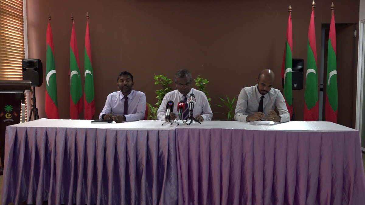 އެންވަޔަރަންމަންޓް މިނިސްޓްރީގައި ބޭއްވި ޕްރެސް ކޮންފަރެންސްގެ ތެރެއިން