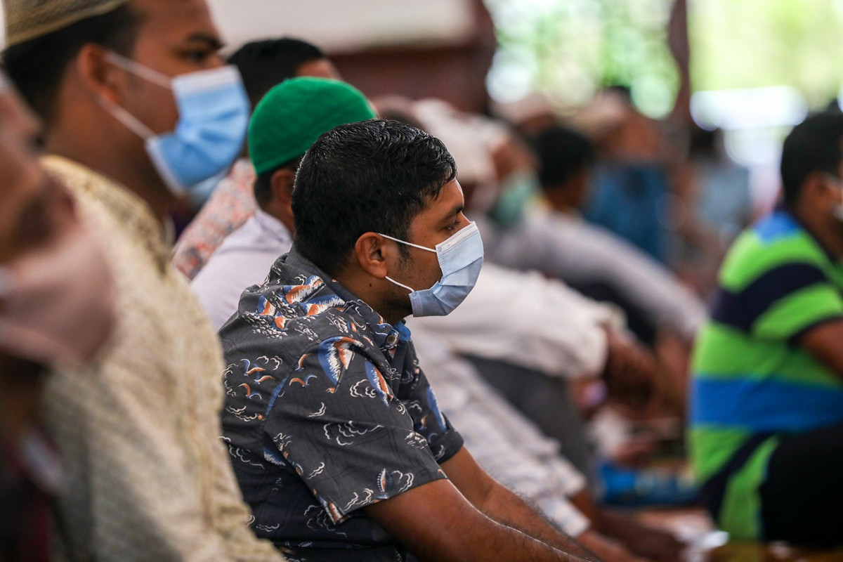 މަސްޖިދުއް ސުލްޠާން މުޙައްމަދު ތަކުރުފާނު އަލްއައުޡަމުގައި ކުރެވުނު އަޟްޙާ ޢީދު ނަމާދުގެ ތެރެއިން -- ފޮޓޯ: ރާއްޖެ.އެމްވީ