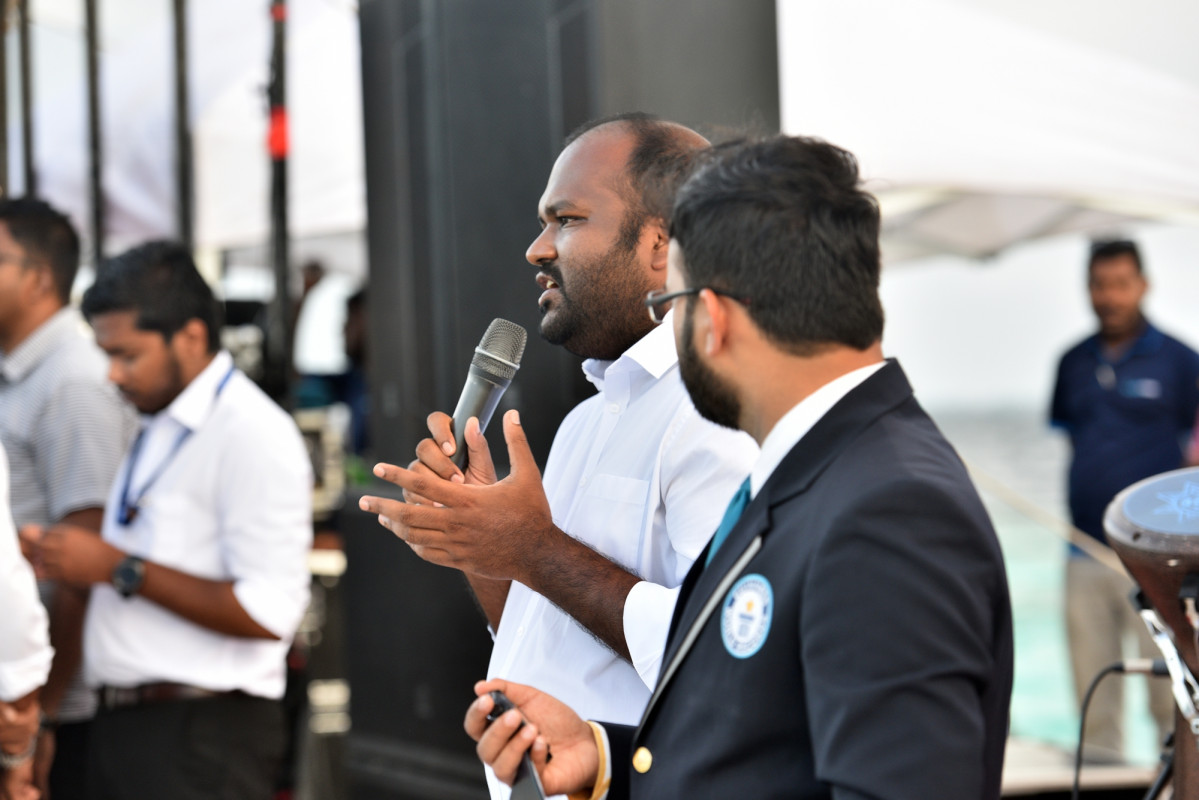 އަލީ ވަހީދު ވިދާޅުވީ ފުރަތަމަ ފަހަރަށް ރާއްޖޭގެ ރައީސަކު މިފަދަ ހަރަކާތެއްގައި ބައިވެރިވުމަކީ ކާމިޔާބީގެ އުފާވެރިކަން އިތުރުވެގެންދާކަމެއް ކަމަށް -- ފޮޓޯ: ރާއްޖެ.އެމްވީ