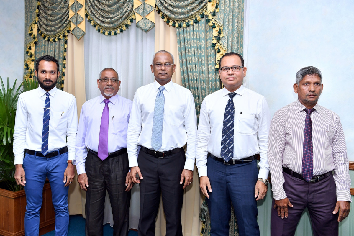 ރ. މީދުގެ ކައުންސިލާ ރައީސުލްޖުމްހޫރިއްޔާ އިބްރާހީމް މުޙައްމަދު ޞާލިޙު ބައްދަލު ކުރެއްވުން