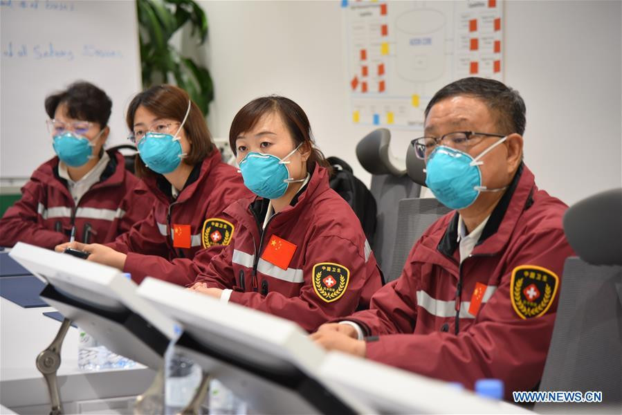 ޗައިނާއިން ސައުދީ އަރަބިއްޔާ އަށް އެހީވުމަށް އައި މެޑިކަލް ޓީމް