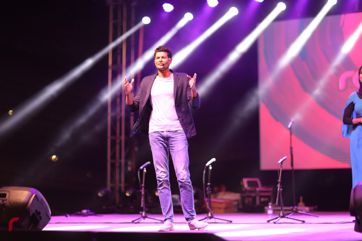 12 އޮގަސްޓު 2019/ހއ.ހޯރަފުށި --ހާއުފާ ޢީދު ޝޯގެ ހޯސްޓް އަލީ ސީޒަން--ފޮޓޯ: ޝުއައިބް މުހައްމަދު