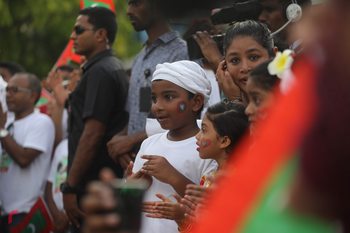 29 ޖުލައި 2019 --ދިވެހި ޓީމުގެ ޑެލިގޭޝަނަށް މާލޭ އެއް ނަމްބަރު ފާލަމުން މަރުހަބާ ދަންނަވަނީ-- ފޮޓޯ: ޝުއައިބް މުހައްމަދު