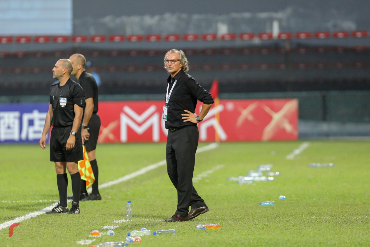 ވޯލްޑްކަޕް ކޮލިފައިން ދިވެހިރާއްޖެ އާއި ފިލިޕީންސް ބައްދަލުކުރި މެޗުގެ ތެރެއިން -- ފޮޓޯ: ރާއްޖެ.އެމްވީ