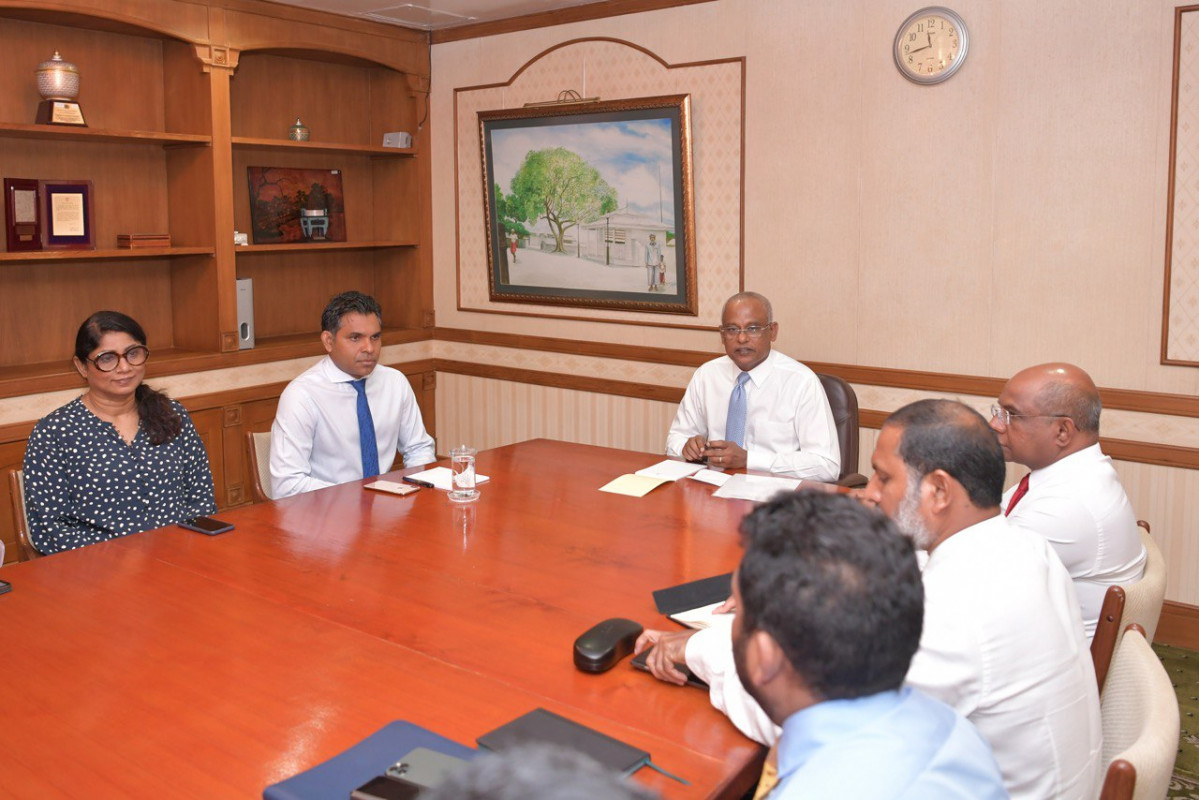 ކަމާގުޅުންހުރި އިދާރާތަކާއެކު ރައީސް ބޭއްވި ބައްދަލުވުން