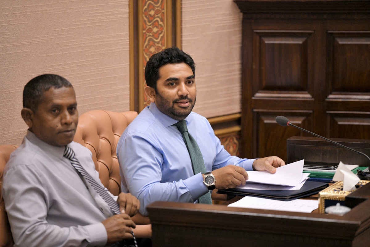 ހެލްތު މިނިސްޓަރ އަބްދުﷲ އަމީން