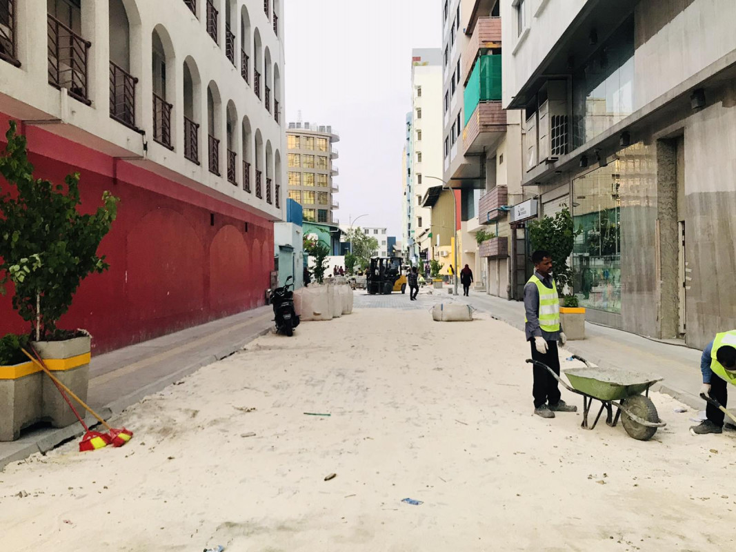 ކަނބާ އައިސާ ރަނި ހިނގުން ޒަމާނީ ފެންވަރަށް ތަރައްގީ ކުރުމަށް ކުރިޔަށްދާ މަސައްކަތުގެ ތެރެއިން