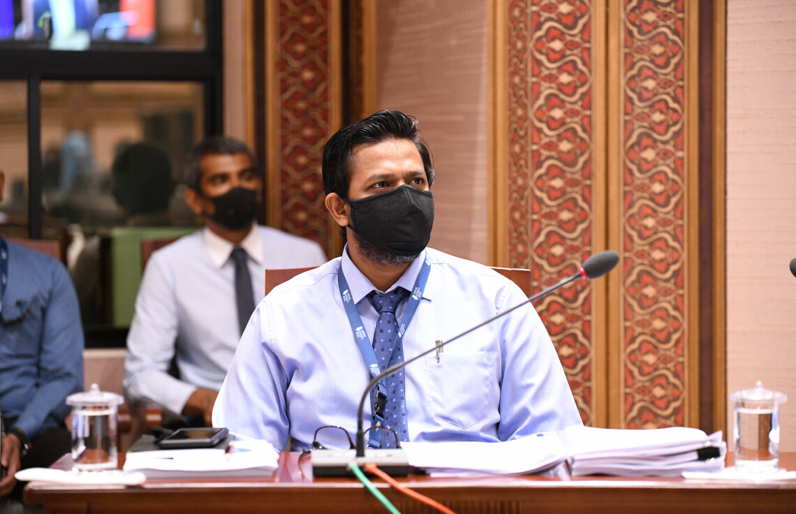 އޮޑިޓަރ ޖެނެރަލް ހަސަން ޒިޔަތު ކޮމިޓީގައި ވާހަކަދައްކަވަނީ