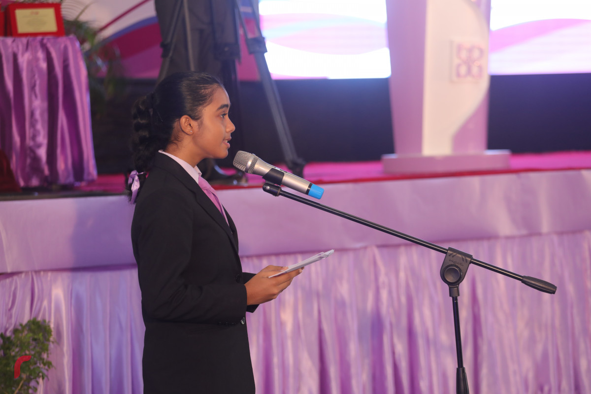 06 އޯގަސްޓް 2019 --ހިރިޔާ ސުކޫލަށް 10 އަހަރު ފުރުން ފާހަގަ ކުރުމަށޤ ބޭއްވި އެސެމްބްލީގެ ތެރެއިން-- ފޮޓޯ: ޝުއައިބް މުހައްމަދު