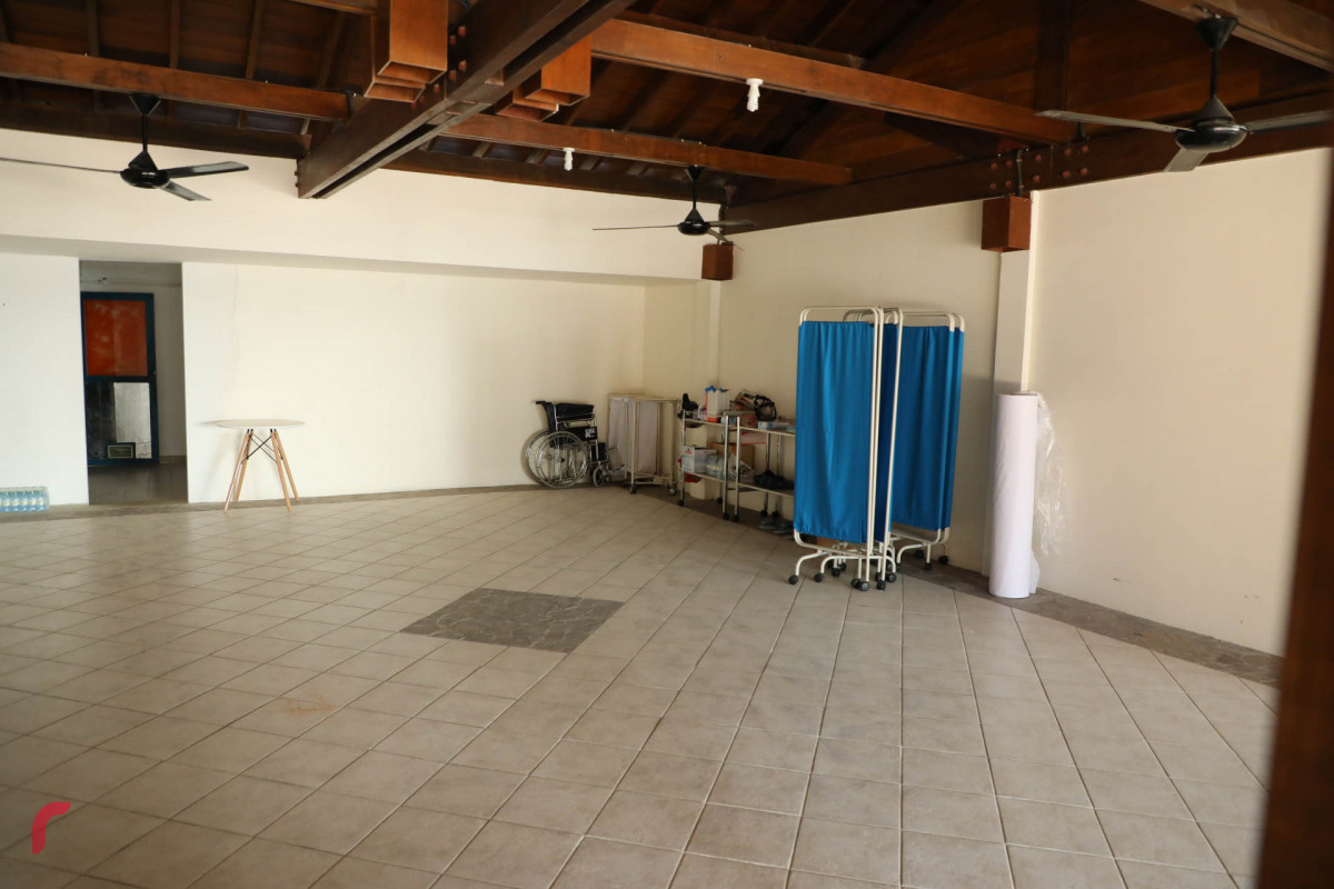 ފުރަތަމަ އައިސޮލޭޝަން ފެސިލެޓީ "ފަރުކޮޅުފުށި މީޑިޔާތަކައް ދައްކާލުން --- ފޮޓޯ: ޔޫސުފް ސޮފްވާން