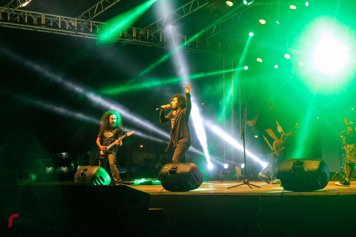 13 އޮގަސްޓް 2019 | ހއ. ހޯރަފުށި -- ހާއުފާ އީދު ޝޯވގެ 3 ވަނަރޭ. މި ޝޯވގައި ގްރެވިޓީ ބޭންޑްގެ އިތުރުން ހޯރަފުށީގެ ޒުވާނުންގެ ހަރަކާތްތައް ފެނިގެން ގޮސްފައިވޭ -- ފޮޓޯ: ޝުއައިބް މުހައްމަދު