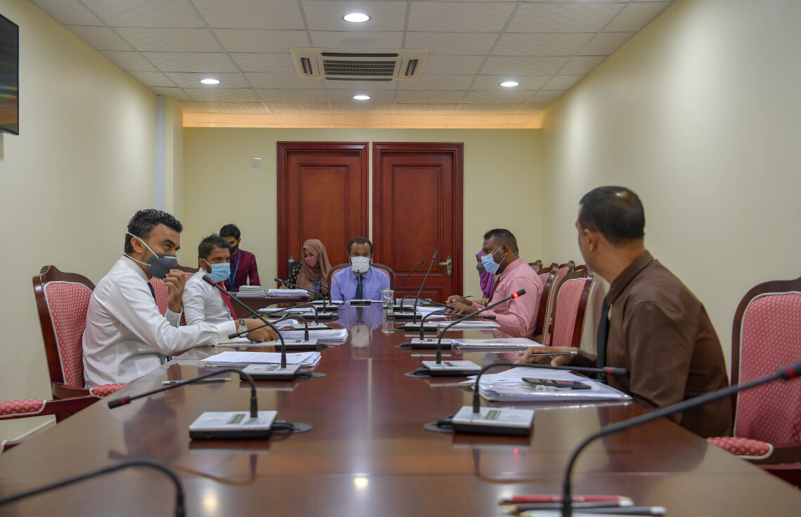 ގަވާއިދު ކޮމިޓީ