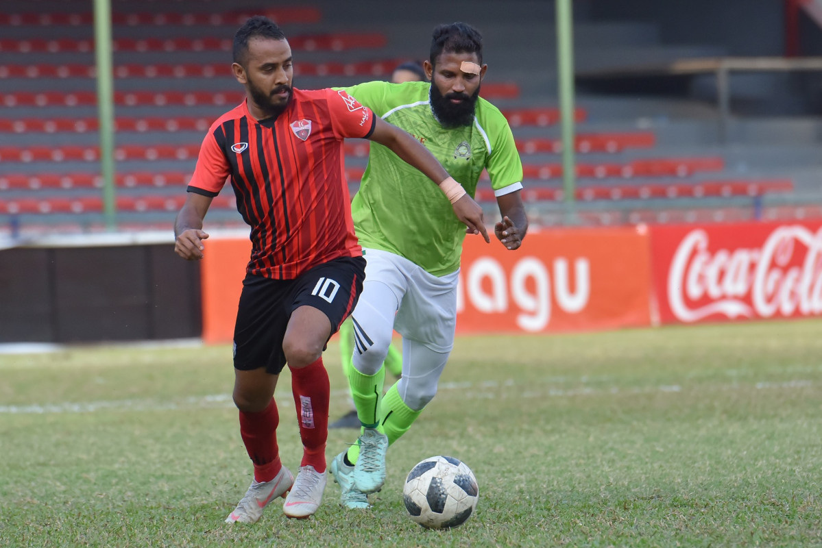 ދިވެހި ޕްރިމިއާ ލީގުގެ މެޗެެއްގެ ތެރެއިން