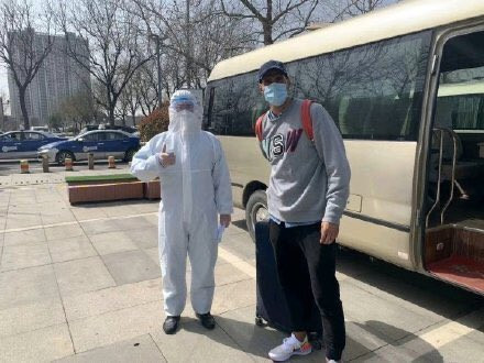 މަޝްހޫރު ފުޓްބޯޅަ ކުޅުންތެރިޔާ މައުރޯނޭ ފެލައިނީ