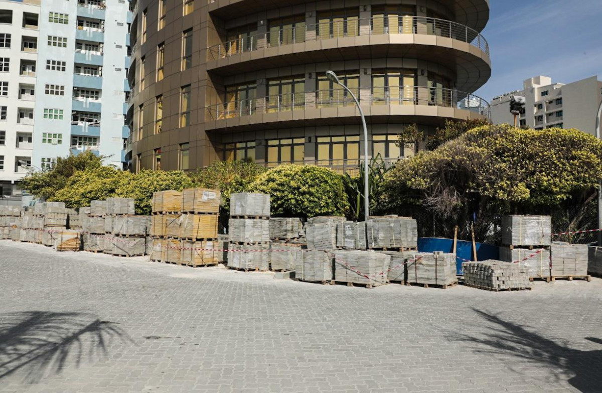 ވެހިކަލްތަކަށް ފަސޭހައިން ދުއްވޭނޭހެން ގައު އެތުރުމަށްފަހު ރަސްފަންނު ސަރަހައްދު އަލުން ހުޅުވާލުން - މި މަގު ހުޅުވާލުމުގެ މަސައްކަތް ފަށާފައިވަނީ ފެބުރުއަރީ މަހުގެ ތެރޭގައި - ފޮޓޯ: ރާއްޖެއެމްވީ