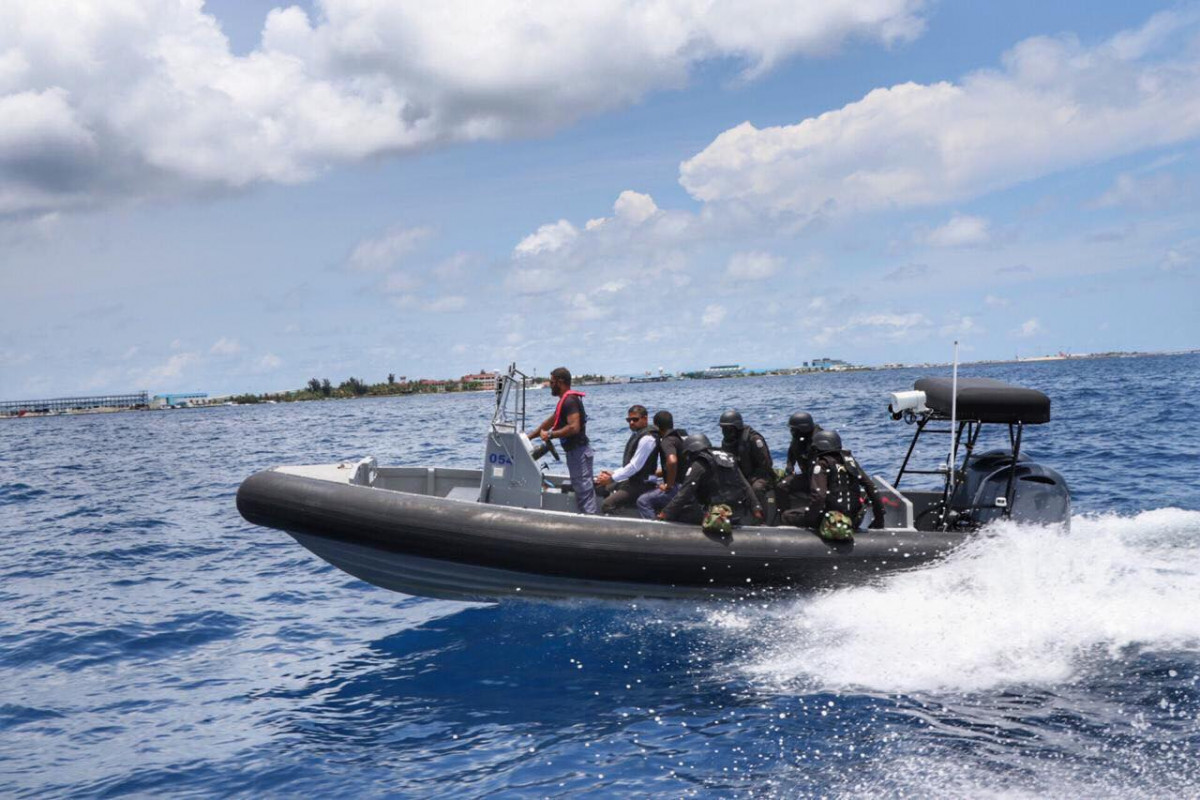 11 ސެޕްޓެމްބަރު 2019 --މަރު ކޮމިޝަނުން ތަހުގީގު ކުރަމުންދާ މައްސަލައަކާ ގުޅިގެން ފުލުހުން  މާލޭގެ ބައެއް ތަންތަން ބަލާ ފާސްކުރުމަށް ހިންގި އޮޕަރޭޝަނުގެ ތެރެއިން-- ފޮޓޯ: ޝުއައިބް މުހައްމަދު