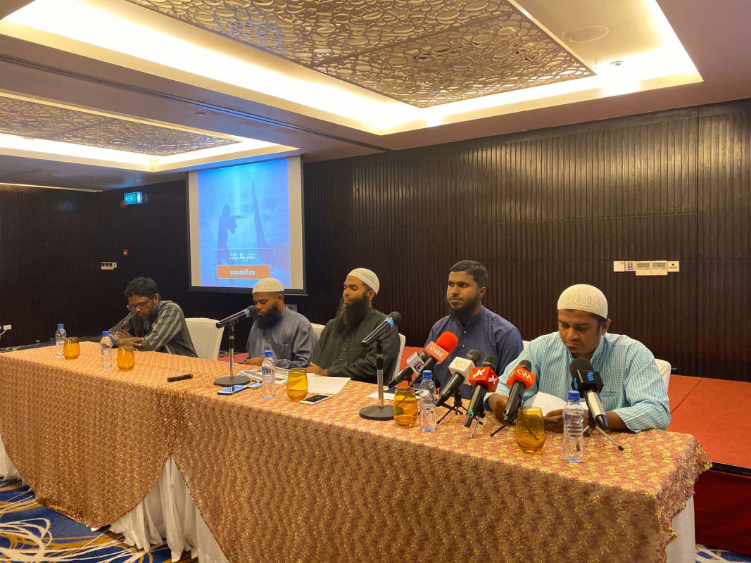 މަކްތަބާ ސަލަފިއްޔާއިން ބޭއްވި ނޫސްވެރިންގެ ބައްދަލުވުމުގެ ތެރެއިން