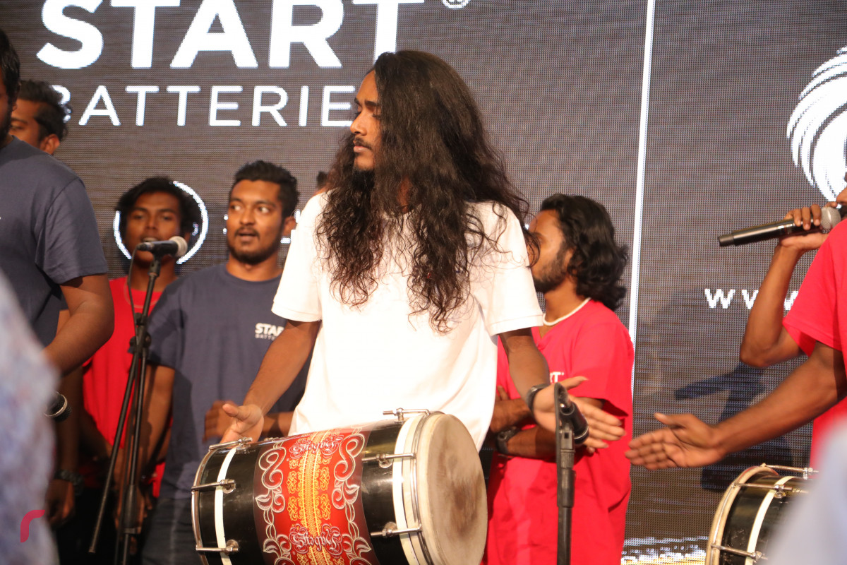 5 ސެޕްޓެމްބަރ 2019 --ސްޓާރޓް ބްރޭންޑްގެ ބެޓެރި ރާއްޖެއަށް ތައާރަފް ކުރުމަަށް ދަރުބާރުގޭގައި ބޭއްވި ހަފްލާގެ ތެރެެިން-- ފޮޓޯ: ޝުއައިބް މުހައްމަދު