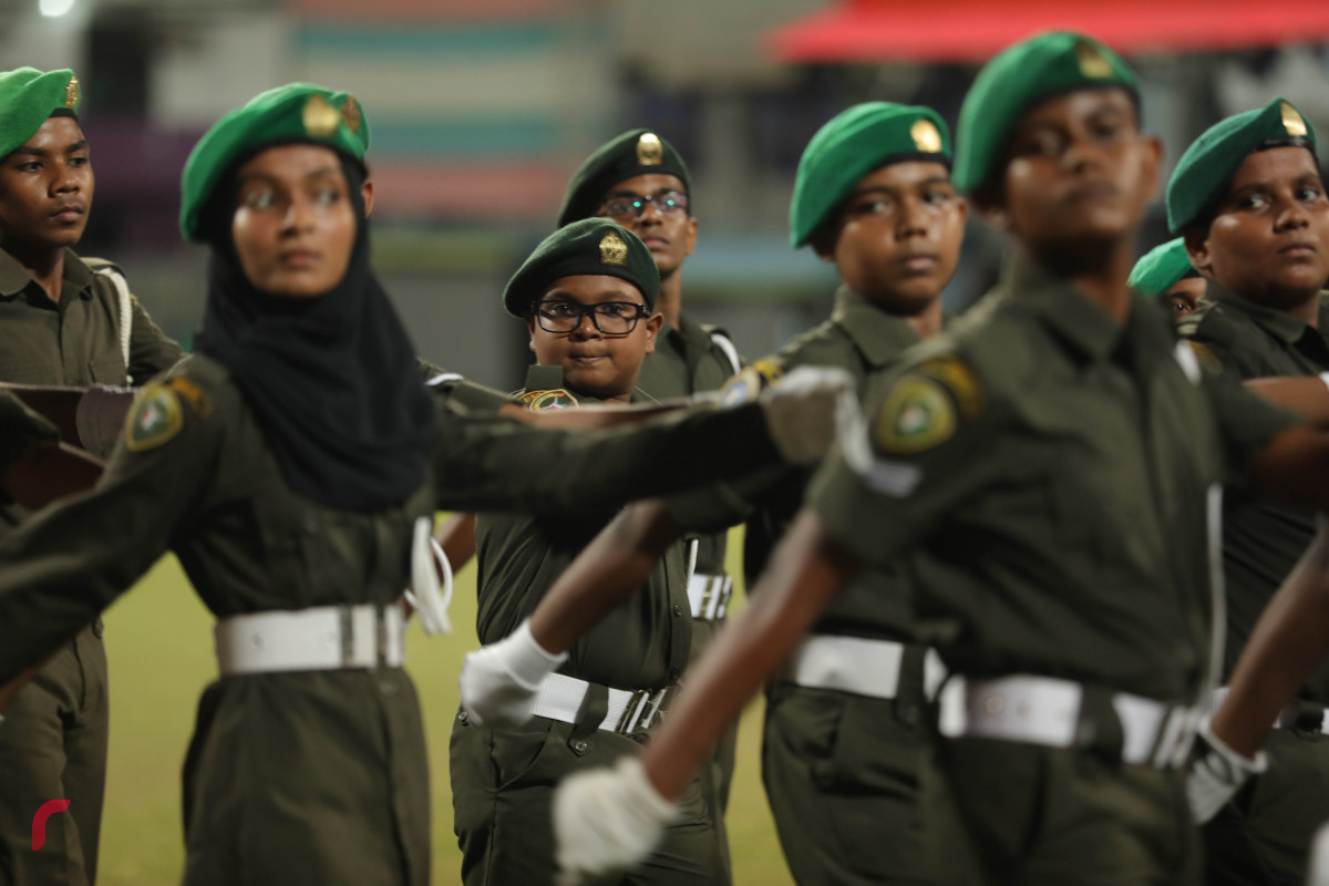 26 ޖުލައި 2019 --މިނިވަން ދުވަހުގެ ރަސްމީ ޕެރޭޑުގެ ހަރަކާތްތައް، ގަލޮޅު ދަނޑުގައި ބޭއްވި ޕެރޭޑް ޝަރަފްވެރި ކޮށްދެއްވީ ރައީސުލް ޖުމްހޫރިއްޔާ އިބްރާހިމް މުހައްމަދު ސޯލިހް-- ފޮޓޯ: ޝުއައިބް މުހައްމަދު