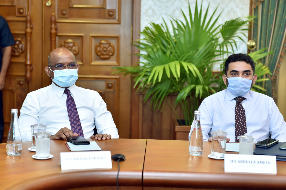 ރާއްޖޭގެ ބޯޑަރު ހުޅުވާލުމުގެ ކުރިން ވާންޖެހޭ ތައްޔާރީތަކާ ބެހޭގޮތުން ރައީސުލްޖުމްހޫރިއްޔާ އކަމާބެހޭ ފަރާތްތަކާއި މަޝްވަރާކުރެއްވުން -- ފޮޓޯ: ރައީސް އޮފީސް