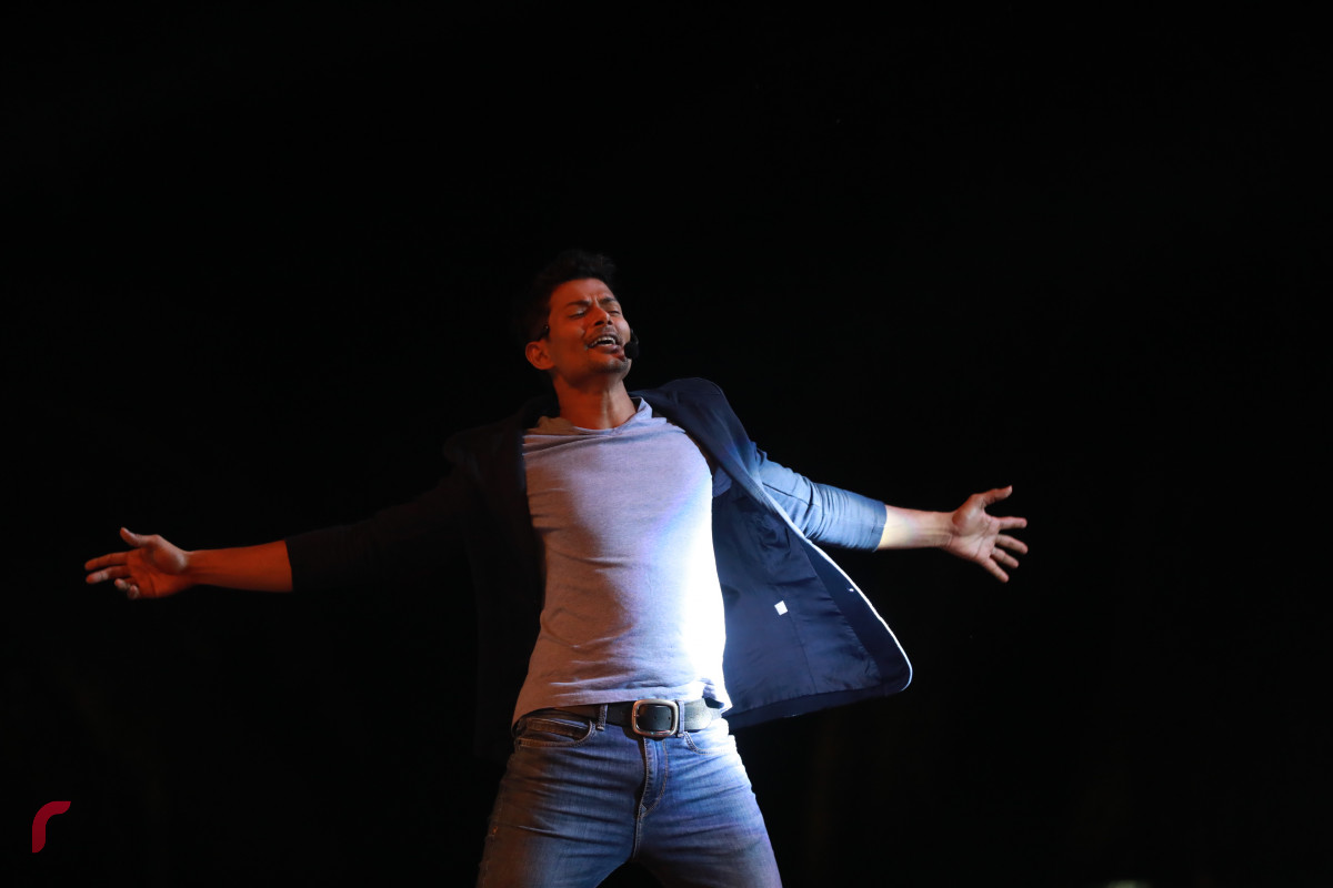 12 އޮގަސްޓު 2019/ހއ.ހޯރަފުށި --ހާއުފާ ޢީދު ޝޯގެ ހޯސްޓް އަލީ ސީޒަން--ފޮޓޯ: ޝުއައިބް މުހައްމަދު