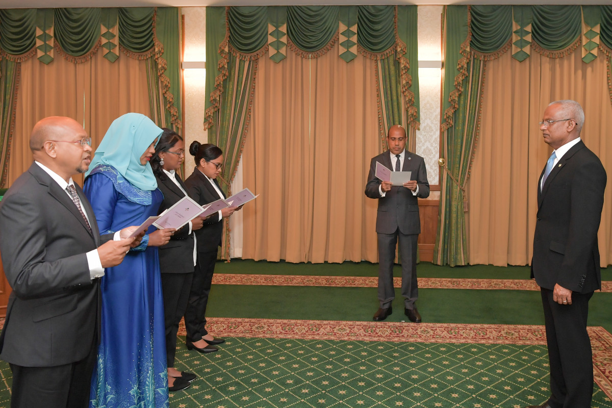 އޭސީސީއަށް އެންމެ ފަހުން އައްޔަނު ކުރެއްވި މެމްބަރުން ހުވާކުރެއްވުމުގެ ތެރެއިން- ހުރިހާ މެމްބަރުންވެސް މިހާރު ވަނީ އިސްތިއުފާ ދެއްވާފައި