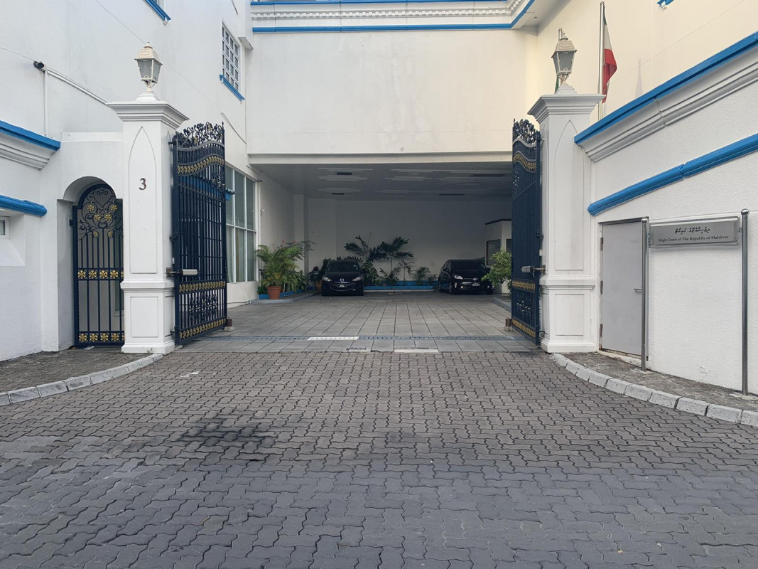 ދިވެހިރާއްޖޭގެ ހައި ކޯޓުގައި މި މައްސަލައިގެ އަޑުއެހުންތައް ވަނީ ފަށާފައި