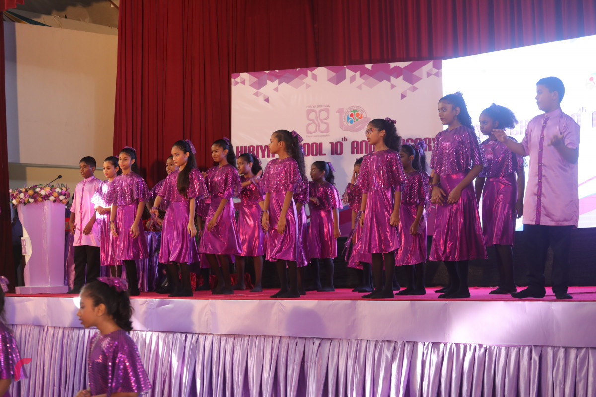 06 އޯގަސްޓް 2019 --ހިރިޔާ ސުކޫލަށް 10 އަހަރު ފުރުން ފާހަގަ ކުރުމަށޤ ބޭއްވި އެސެމްބްލީގެ ތެރެއިން-- ފޮޓޯ: ޝުއައިބް މުހައްމަދު