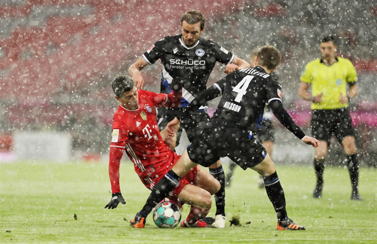 ބަޔާނާއި ބީލެފެލްޑް ބައްދަލުކުރި މެޗުގެ ތެރެއިން: މި މެޗު އެއްވަރުވީ 3-3 ން