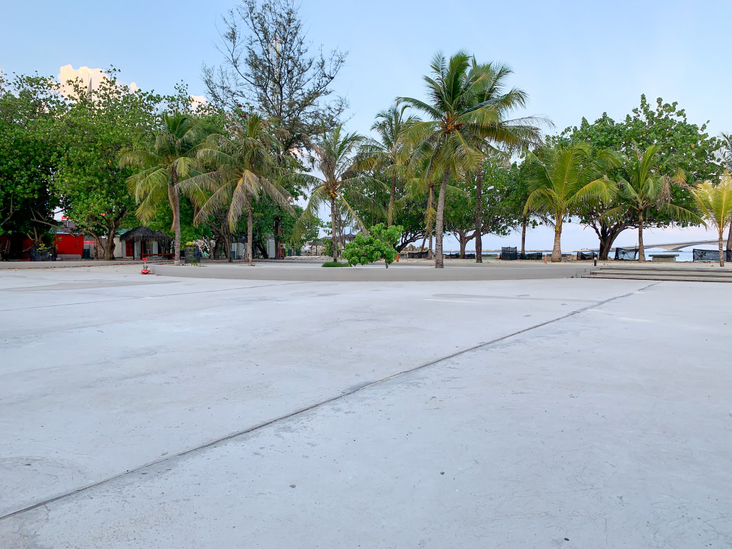 Artificial Beach.
Individuals have been going to this beach ever since we can remember.
Photo by RaajjeMV.