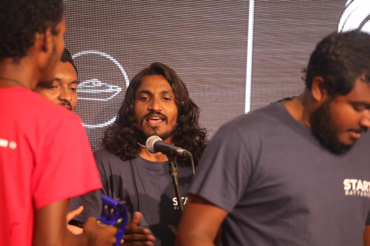 5 ސެޕްޓެމްބަރ 2019 --ސްޓާރޓް ބްރޭންޑްގެ ބެޓެރި ރާއްޖެއަށް ތައާރަފް ކުރުމަަށް ދަރުބާރުގޭގައި ބޭއްވި ހަފްލާގެ ތެރެެިން-- ފޮޓޯ: ޝުއައިބް މުހައްމަދު