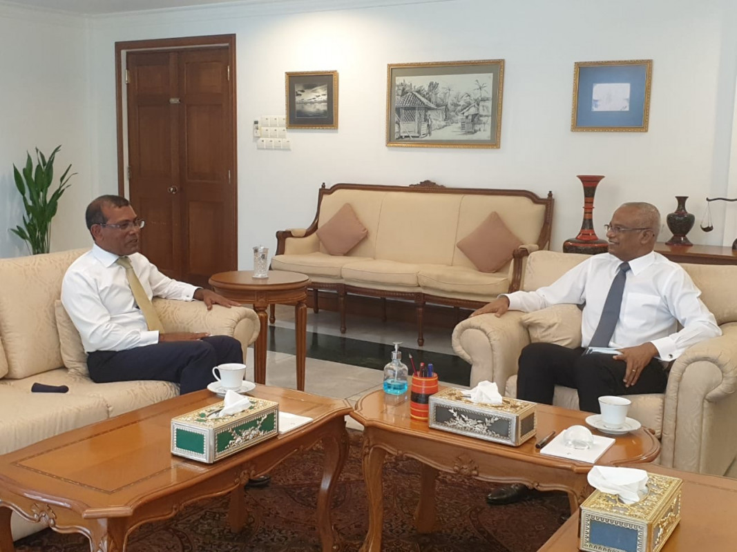 ރައީސް ސާލިހު އަދި ކުރީގެ ރައީސް ނަޝީދު