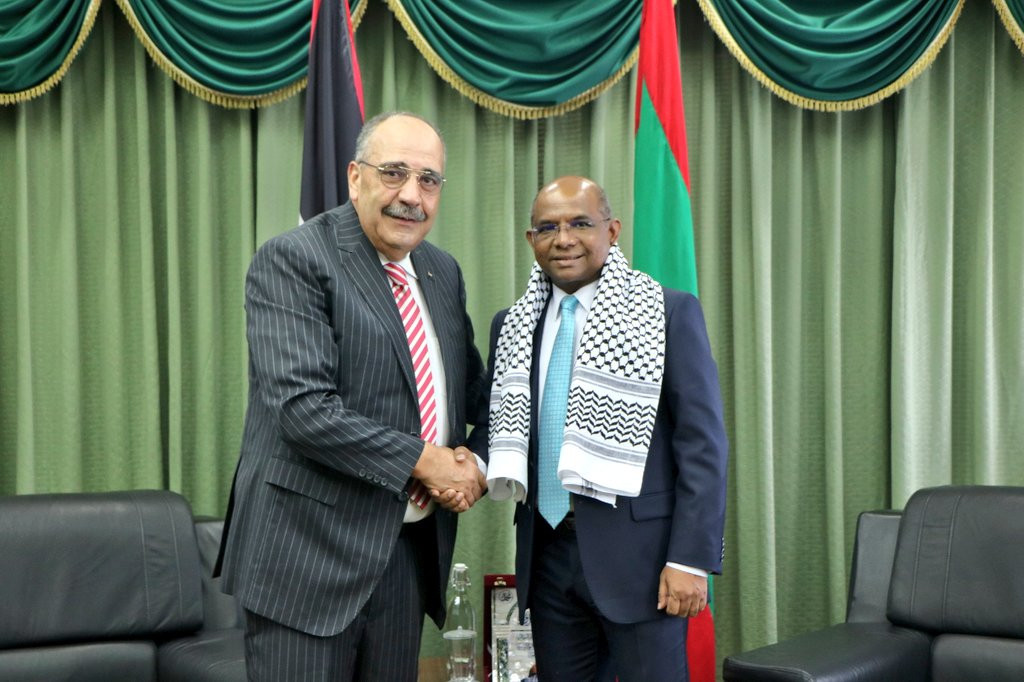 ފޮރިން މިނިސްޓަރ އަބްދުﷲ ޝާހިދާއި ލަސްތީނުން ދިވެހިރާއްޖެއަށް ކަނޑައަޅާފައި ހުންނަވާ ސަފީރު ވަލީދު އަބޫ އަލީ