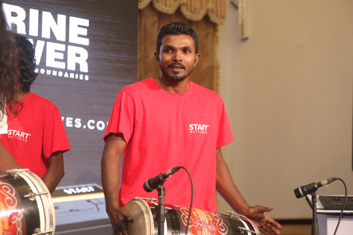 5 ސެޕްޓެމްބަރ 2019 --ސްޓާރޓް ބްރޭންޑްގެ ބެޓެރި ރާއްޖެއަށް ތައާރަފް ކުރުމަަށް ދަރުބާރުގޭގައި ބޭއްވި ހަފްލާގެ ތެރެެިން-- ފޮޓޯ: ޝުއައިބް މުހައްމަދު