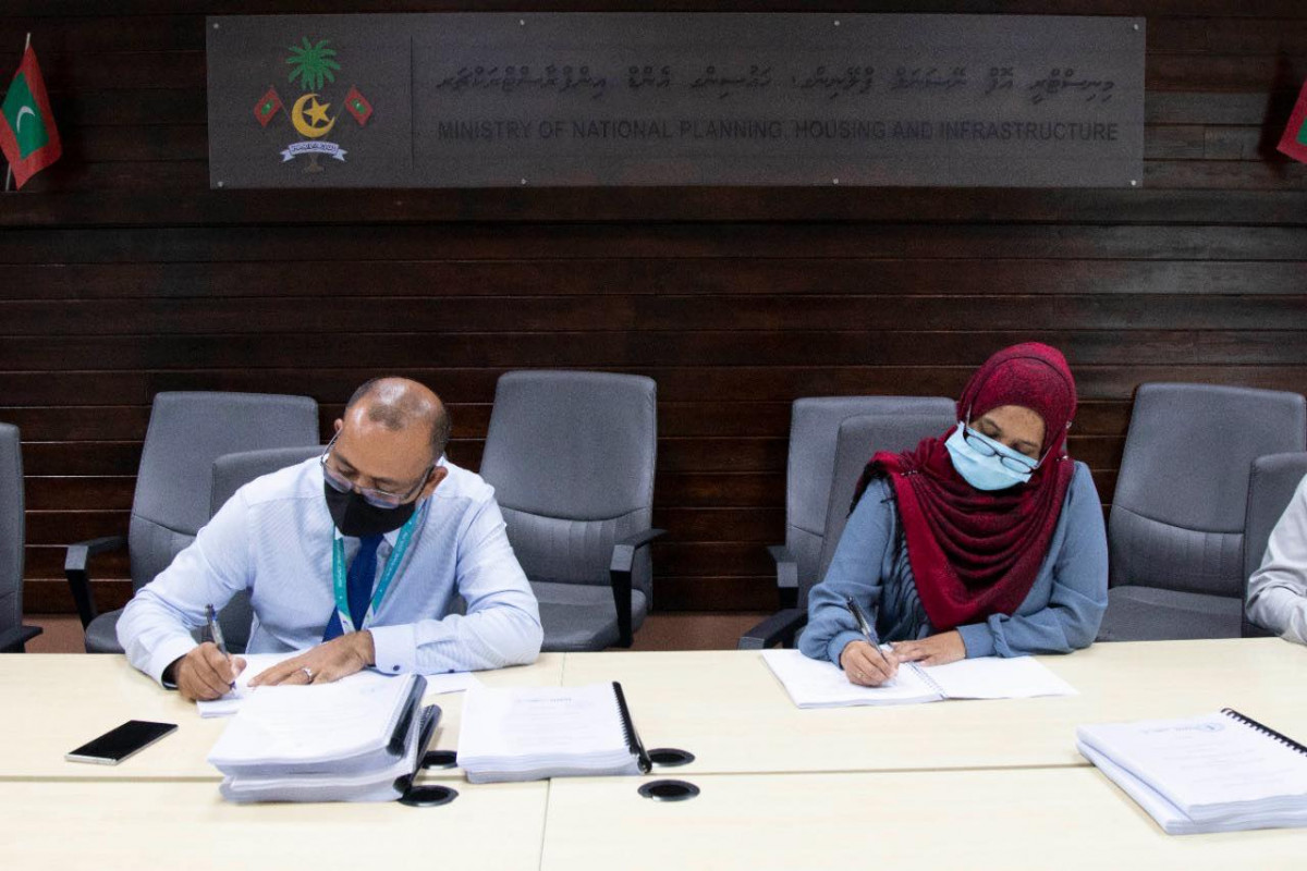 އެއްބަސްވުމުގައި ސޮއިކުރި ރަސްމިއްޔާތުގެ ތެރެއިން