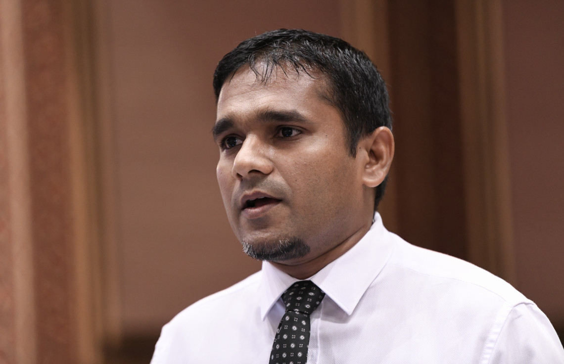 މަޖިލީހުގެ ހުޅުދޫ ދާއިރާގެ ކުރީގެ މެމްބަރު އިލްޔާސް ލަބީބް