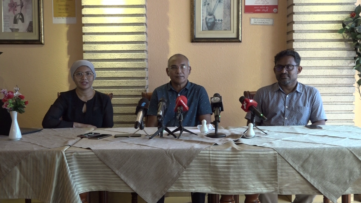 ރެމްއިން ފުޑްބޭންކްގައި ބޭއްވި ނޫސްވެރިންގެ ބައްދަލުވުމުގެ ތެރެއިން