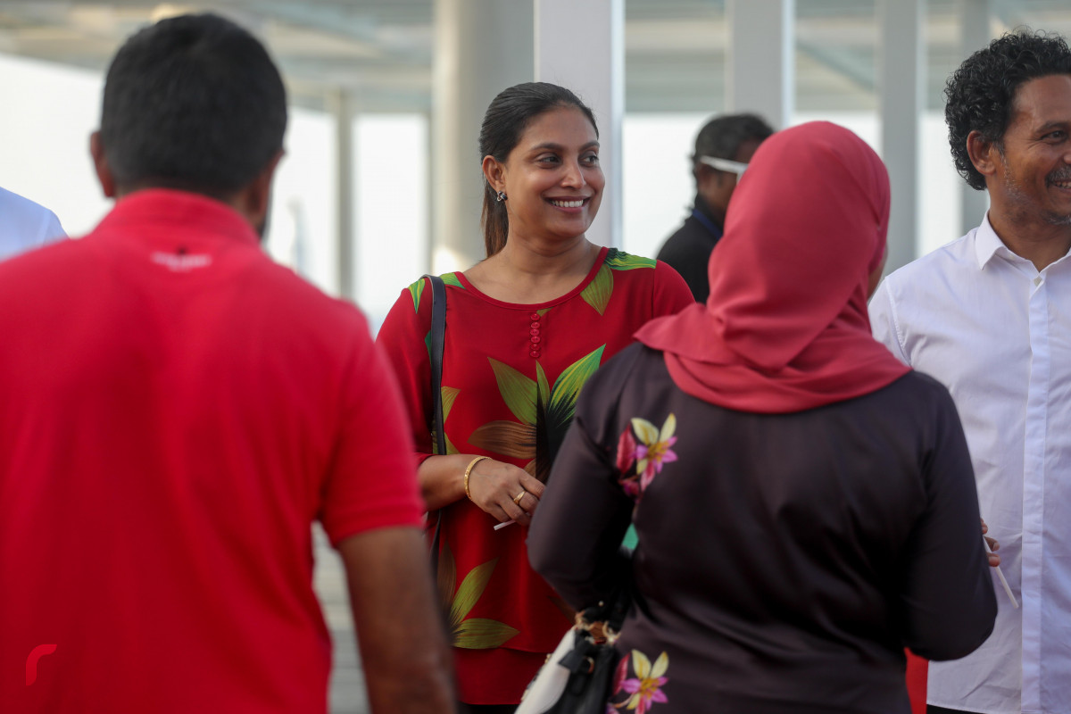 30 ޖުލައި 2019 -ބައިނަލްއަގްވާމީ ރަހުމަތްތެރިކަމުގެ ދުވަސް ފާހަގަކުރުމުގެ ގޮތުން ބޮޑުތަކުރުފާނު މަގުގައި ބޭއްވި އަތުގުޅާލުމުގެ ތެރެއިން ބައެއް މިނިސްޓަރުން-- ފޮޓޯ: ޝުއައިބް މުހައްމަދު