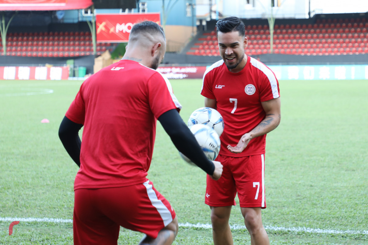 ވޯލްޑްކަޕް ކޮލިފައިންގައި ރާއްޖެ އާއި ފިލިޕީންސް މެޗުގެ ފަރިތަކުރުންތަކުގެ ތެރެއިން -- ފޮޓޯ : ޔޫސުފް ސޮފްވާން